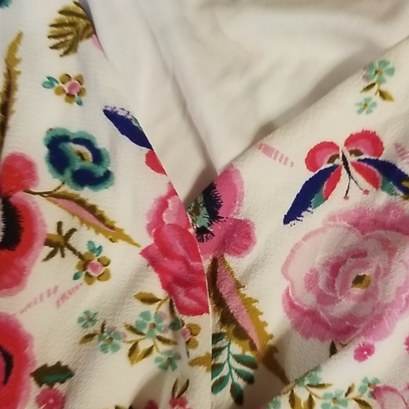 Romper - Picture 2 of 5